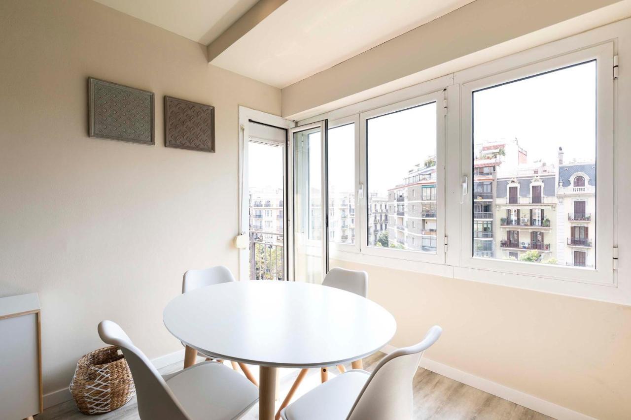 ברצלונה Chic Gran Via Apartment מראה חיצוני תמונה