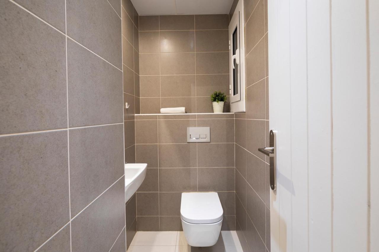 ברצלונה Chic Gran Via Apartment מראה חיצוני תמונה