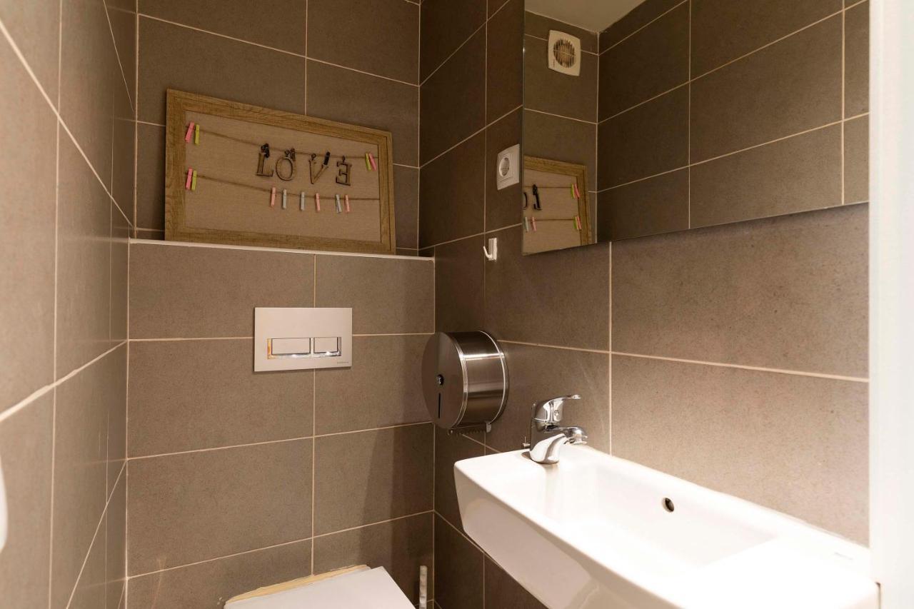 ברצלונה Chic Gran Via Apartment מראה חיצוני תמונה