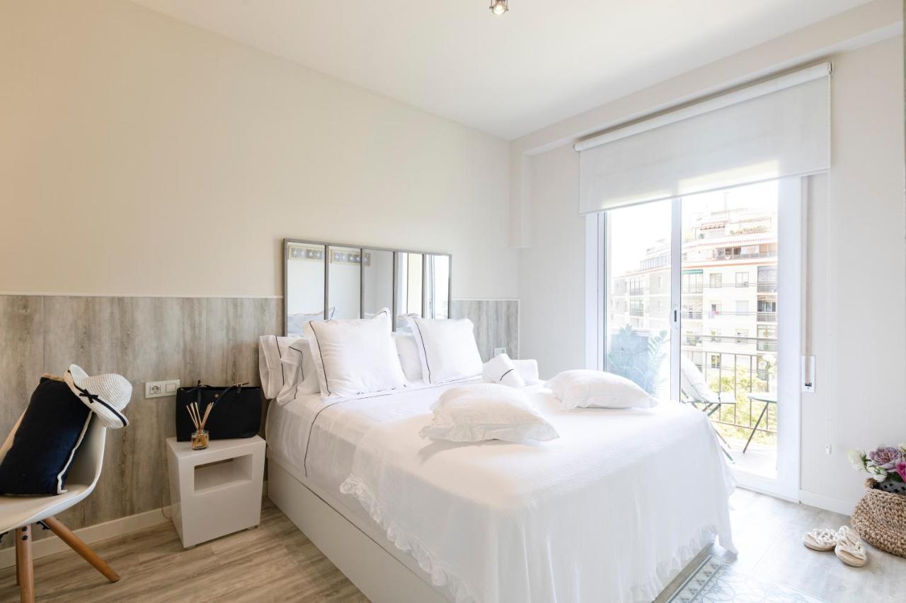 ברצלונה Chic Gran Via Apartment מראה חיצוני תמונה